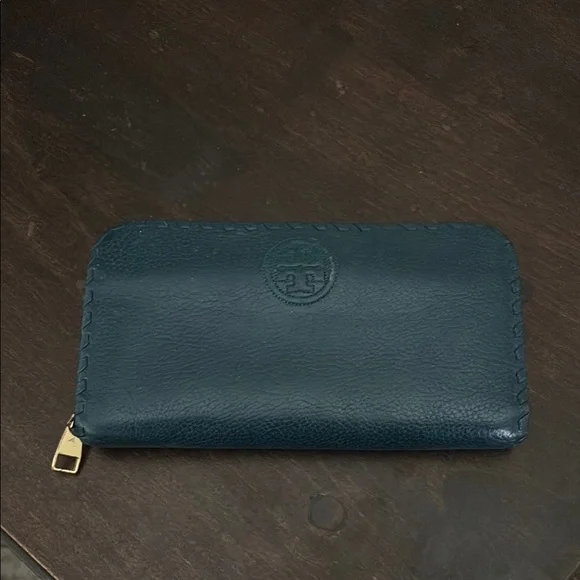 Tory Burch Teal Leather Marion Whipstitch Long Continental Zip Wallet - Picture 1 of 8